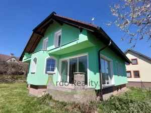 Prodej rodinného domu, Frymburk, 266 m2