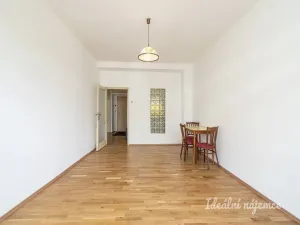 Pronájem bytu 2+1, Praha - Podolí, Podolská, 50 m2