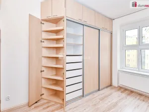 Pronájem bytu 2+kk, Praha - Libeň, U libeňského pivovaru, 50 m2