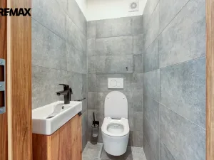 Pronájem bytu 3+1, Praha - Háje, Matúškova, 65 m2