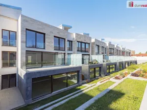 Prodej rodinného domu, Praha - Libuš, V Hrobech, 378 m2