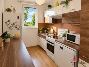 Prodej rodinného domu, Liberec - Liberec XXXV-Karlov pod Ještědem, Českolipská, 121 m2