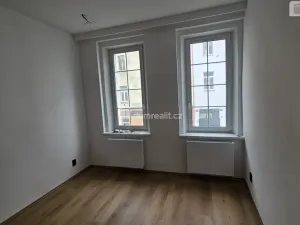 Pronájem bytu 4+1, Praha - Libeň, Turnovská, 105 m2