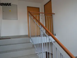 Pronájem bytu 2+kk, Praha - Záběhlice, Jabloňová, 49 m2