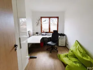 Prodej rodinného domu, Jesenice, Hlavní, 125 m2