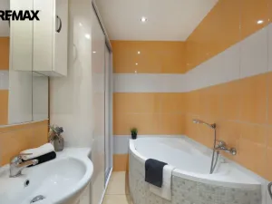 Pronájem bytu 1+1, Meziboří, Dělnická, 60 m2