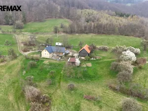 Prodej pozemku pro bydlení, Vsetín, 285345 m2