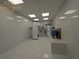 Prodej ordinace, Lichnov, 670 m2