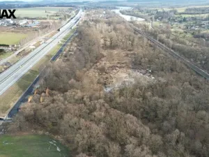 Prodej komerčního pozemku, Polom, 40000 m2