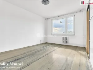 Prodej bytu 3+1, Ústí nad Labem - Krásné Březno, U Pivovarské zahrady, 81 m2