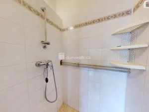 Prodej rodinného domu, Petrohrad, 170 m2