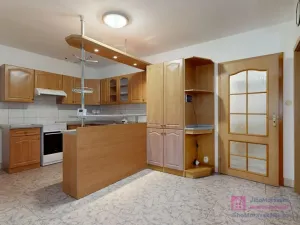 Prodej ubytování, Břeclav - Poštorná, Julia Fučíka, 275 m2