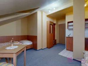 Prodej ubytování, Břeclav - Poštorná, Julia Fučíka, 275 m2