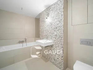 Prodej bytu 3+kk, Praha, Mezitraťová, 95 m2