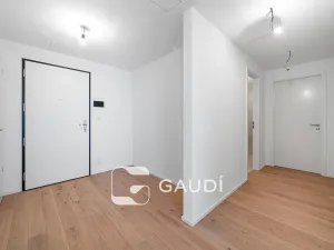 Prodej bytu 3+kk, Praha, Mezitraťová, 95 m2