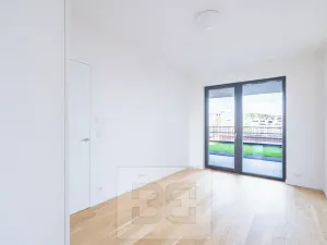 Pronájem bytu 2+kk, Praha - Holešovice, Jankovcova, 63 m2