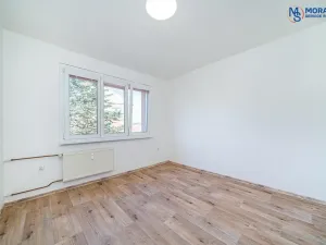 Prodej bytu 2+1, Bruntál, Jesenická, 53 m2