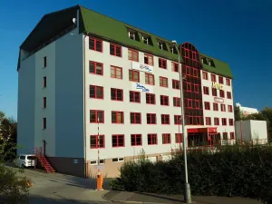 Pronájem kanceláře, Praha - Ruzyně, Dědinská, 83 m2