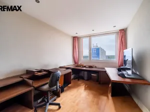 Prodej bytu 4+1, Praha - Bohnice, Zelenohorská, 82 m2