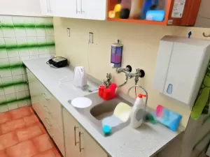 Pronájem skladu, Třebotov, Pod Vsí, 1000 m2