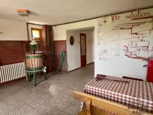 Prodej vinného sklepa, Šardice, 143 m2