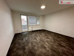 Pronájem bytu 3+kk, Vizovice, Masarykovo nám., 79 m2