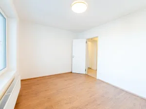 Pronájem bytu 2+kk, Pardubice - Zelené Předměstí, Smilova, 60 m2