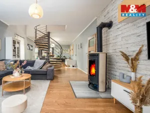 Prodej rodinného domu, Střezetice, 187 m2