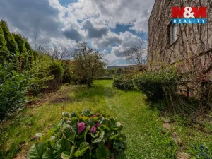 Prodej rodinného domu, Valašské Meziříčí, Družstevní, 230 m2