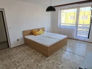 Pronájem bytu 3+1, Újezd u Brna, 100 m2