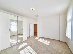 Pronájem vily, Praha - Nebušice, Nebušická, 254 m2