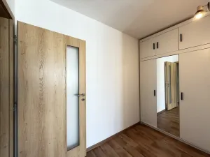 Pronájem bytu 2+kk, Pardubice - Zelené Předměstí, nábřeží Závodu míru, 42 m2