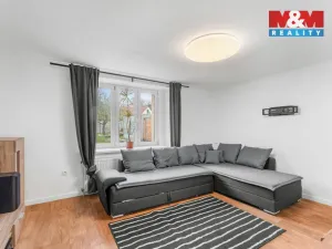 Prodej rodinného domu, Peruc - Černochov, 288 m2