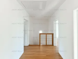 Prodej rodinného domu, Slaný, 156 m2