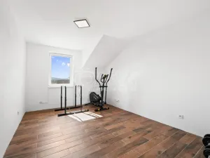 Prodej rodinného domu, Štěkeň, Slatinská, 227 m2