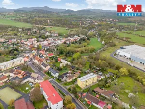 Prodej rodinného domu, Hostomice, Školní náměstí, 150 m2