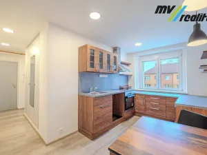 Pronájem bytu 2+1, Lysá nad Labem, Jedličkova, 51 m2