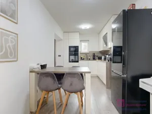 Pronájem bytu 2+1, Břeclav, Mládežnická, 84 m2