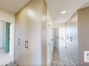 Prodej bytu 3+kk, Praha, Novodvorská, 68 m2