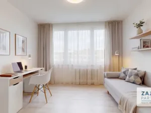 Prodej bytu 3+kk, Praha, Novodvorská, 68 m2