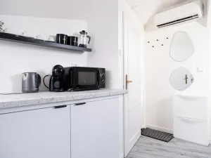 Prodej bytu 2+kk, Praha - Nové Město, Školská, 36 m2