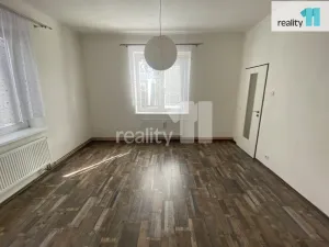 Pronájem bytu 1+1, Dobřany, Palackého, 35 m2