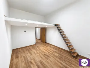 Pronájem bytu 2+kk, Praha - Libeň, Novákových, 60 m2