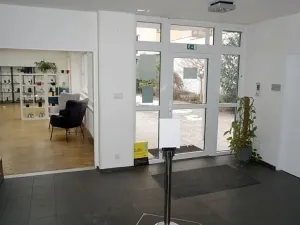 Pronájem kanceláře, Praha - Holešovice, Dobrovského, 362 m2