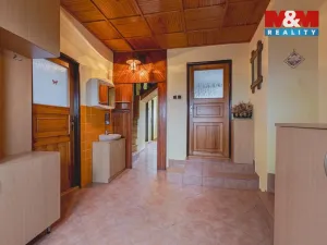 Prodej rodinného domu, Zavlekov, 183 m2