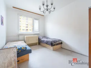 Prodej bytu 3+1, Liberec - Liberec VI-Rochlice, Halasova, 74 m2