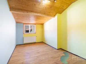 Prodej bytu 6+kk a větší, Trhové Sviny, Trocnovská, 140 m2