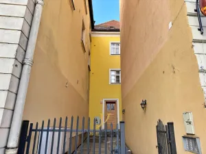 Pronájem bytu 1+kk, Olomouc, Zámečnická, 35 m2