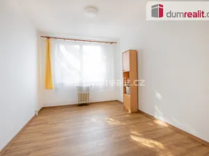 Pronájem bytu 2+kk, Nové Strašecí, Okružní, 41 m2