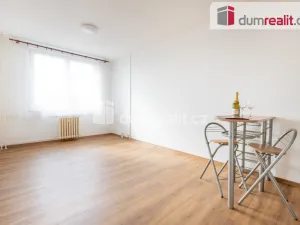 Pronájem bytu 2+kk, Nové Strašecí, Okružní, 41 m2
